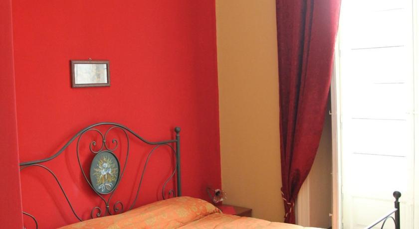 Bed&Breakfast Villa Bellini CTA Habitación foto
